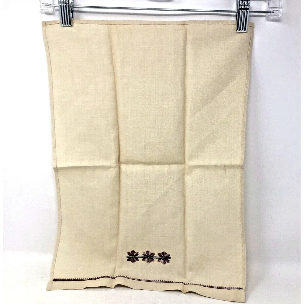 Cross Stitch Linen Fingertip Towels / Napkins Handmade Vintage NOS Set of 2